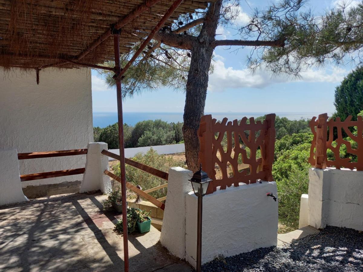 Apartments Casa Vacanze Porto Pino Eksteriør bilde