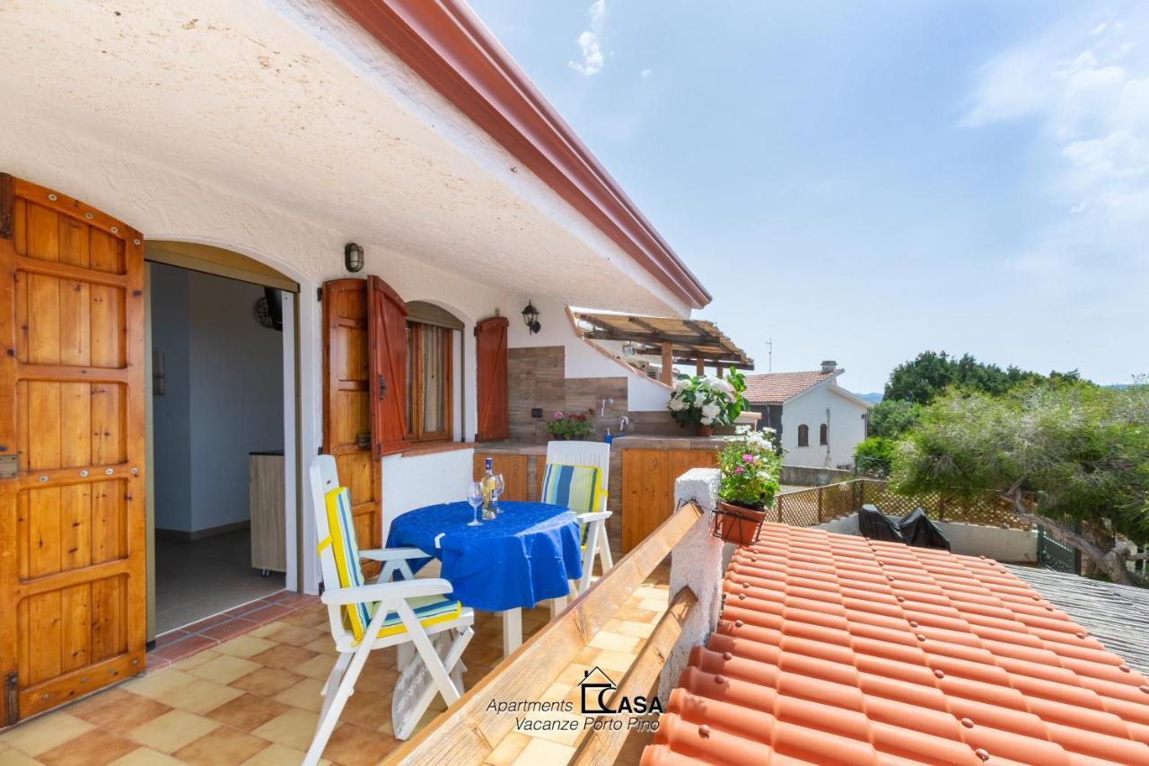 Apartments Casa Vacanze Porto Pino Eksteriør bilde
