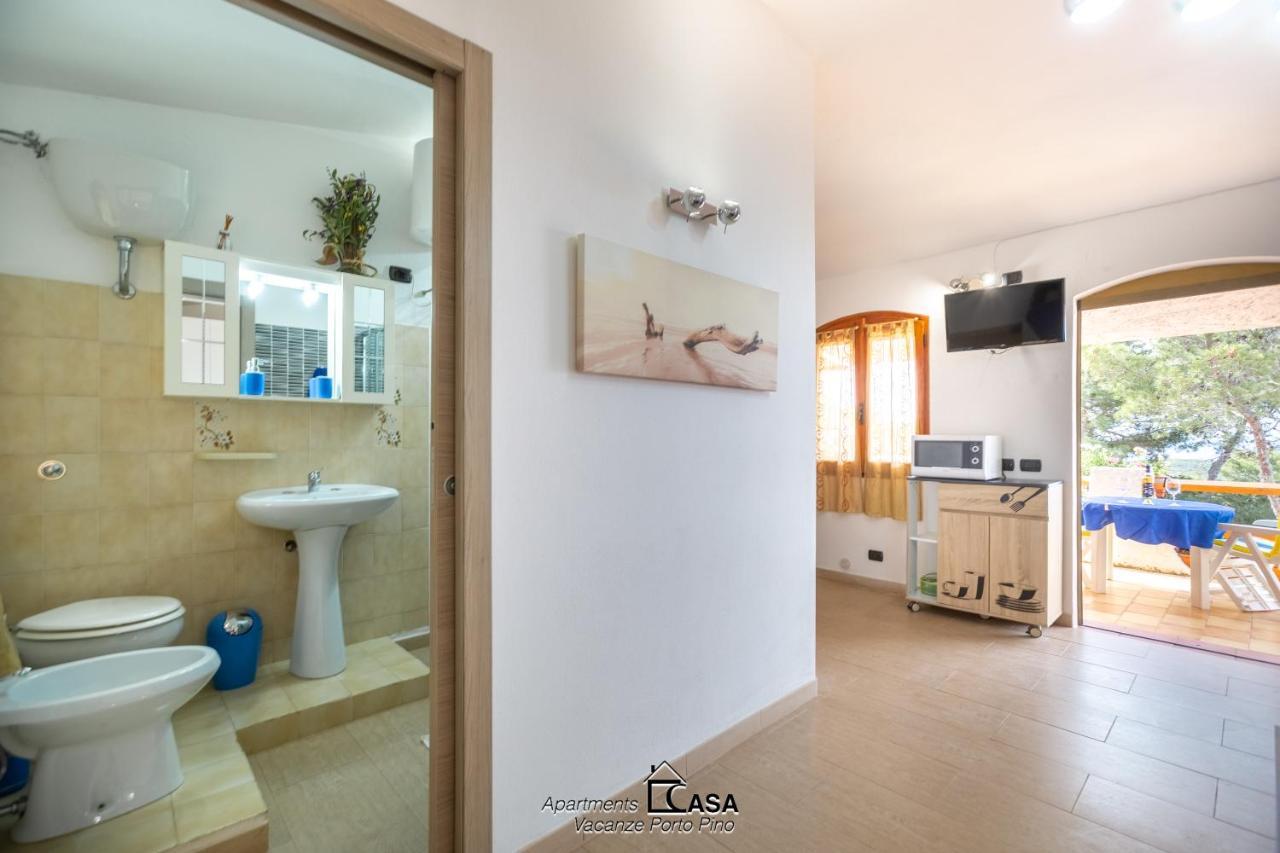 Apartments Casa Vacanze Porto Pino Eksteriør bilde