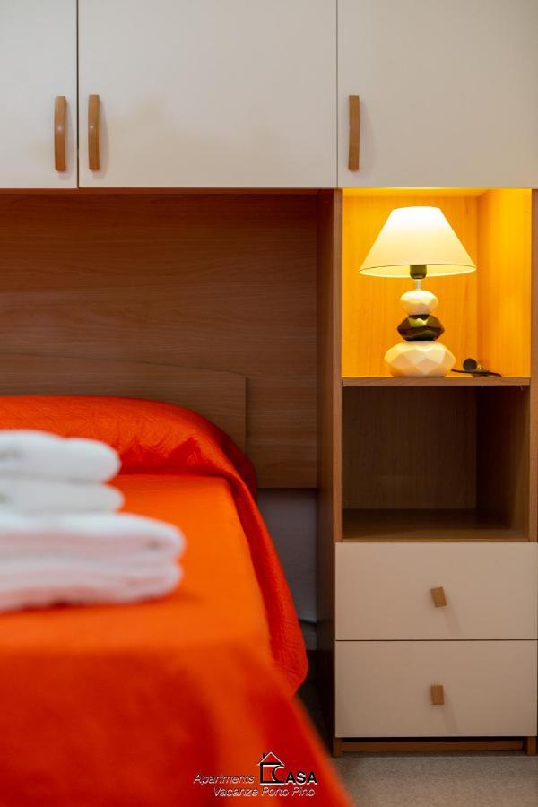 Apartments Casa Vacanze Porto Pino Eksteriør bilde