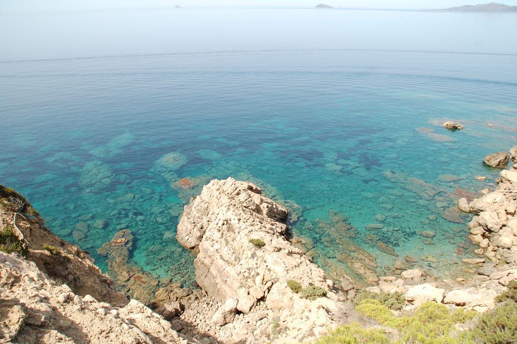 Apartments Casa Vacanze Porto Pino Eksteriør bilde