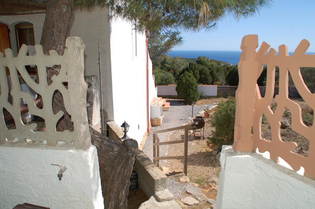 Apartments Casa Vacanze Porto Pino Eksteriør bilde